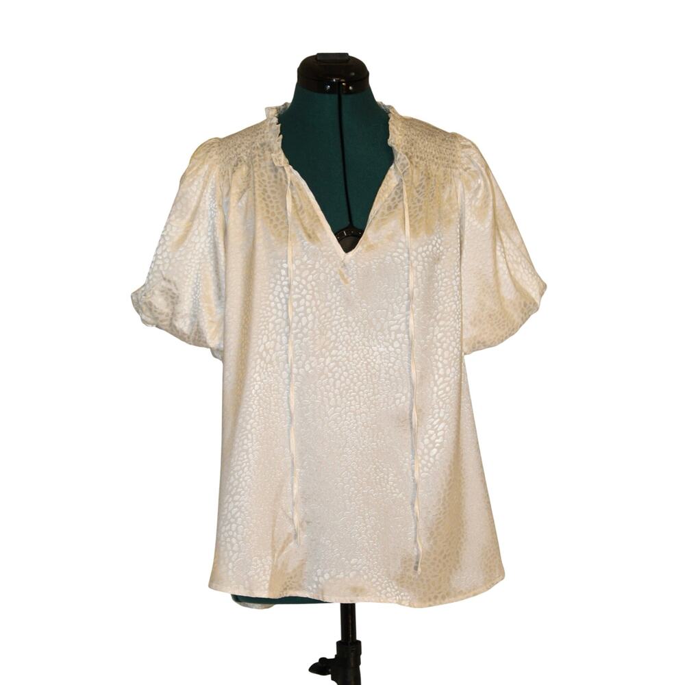Umgee Ivory Satin Jacquard Blouse Puff Sleeve V-Neck Tie Neckline L